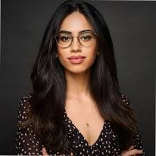 Celia Shen's Instagram, Twitter & Facebook