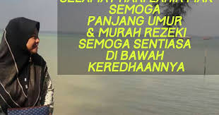Assalamualaikum wbt dear aini ; Best Lifestyle Blog Malaysia Dia Wanita Terhebat Selamat Hari Lahir Mak