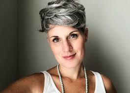 However, your dye will fade and the line will be less obvious as time goes on. How To Go Gray From Colored Hair Everything You Need To Know