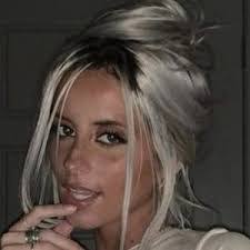 Brynn Baker's Instagram, Twitter & Facebook