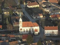 Aus diesem grund ist es meist schwierig einen genauen tag bzw. Luftbilder Fotos Von Ihrem Haus Oder Grundstuck Motorschirm Fliegen