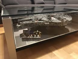 Lego Star Wars Ucs Millennium Falcon 75192 Perfekte Vitrine Mit Viel Aufwand Zusammengebaut Millennium Falcon Lego Aufbewahrung Vitrine