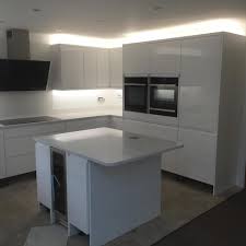 Shaker kitchens modern kitchens traditional kitchens inframe kitchens high gloss kitchens painted kitchens expert customer support call 01977 608 418 (from 9am today) or message us. Uk Kitchens 4u Home Facebook