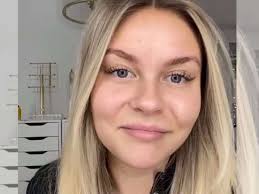 Facebook gives people the power to share and makes the. Dagi Bee Ist Von Botox Geruchten Genervt Ich Bin Happy Mit Mir Und Meinem Gesicht