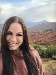 Jessica Wilford's Instagram, Twitter & Facebook