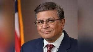 Thomas Putney's Instagram, Twitter & Facebook