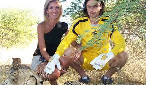 Lutz pfannenstiel (born 12 may 1973 in zwiesel, bavaria) is a retired german footballer, who played as a goalkeeper. Anekdoten Eines Fussball Verruckten