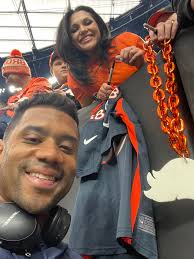 ThankYouRuss‼🧡💙🤍🐎🙏