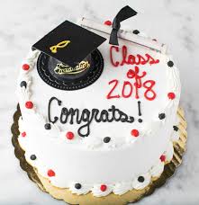Round Graduation Cake With Mortarboard And Diploma Cake 030 Graduation Cakes Cake Round Cakes