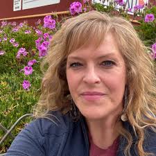 Short craft ideas for senior class with average skills