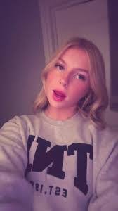 Amelia Mcneil's Instagram, Twitter & Facebook