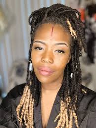 Yogiri vs Wukong anime character comparison