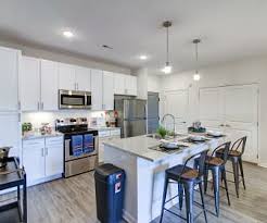 Nestled in the corn belt, omaha offers the best of both worlds: Dodge Street Corridor Apartments For Rent 199 Apartments Omaha Ne Apartmentguide Com