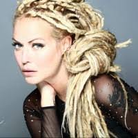 Amber Abbott's Instagram, Twitter & Facebook