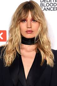Then, brush the hair back with your fingers or a comb while pushing it upward to give it some lift.3 x research source. 60 Best Medium Hairstyles Celebrities With Medium Hair Length