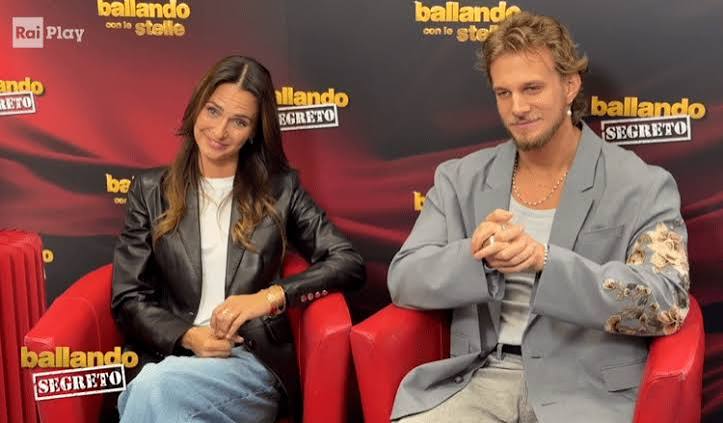 Anna Safroncik in lacrime a 'Ballando segreto': "Mi hanno scritto cose  orribili, mai sbagliato in 30 anni di carriera"