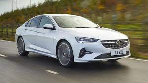 Get a feel for this sporty, yet elegant premium model. 2021 Vauxhall Insignia Review Top Gear