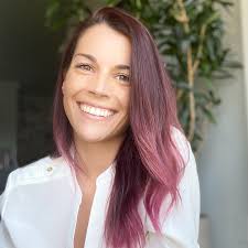 Sasha Rowe's Instagram, Twitter & Facebook