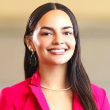 I am so excited to announce that I have officially started my internship…