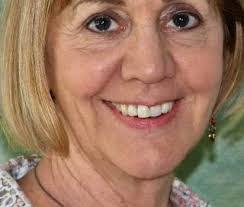 Penelope Carr's Instagram, Twitter & Facebook