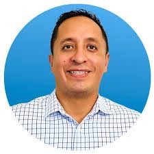 Byron Gil's Instagram, Twitter & Facebook