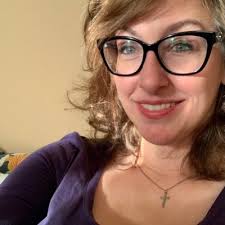 Kate Akers (@katevakers)