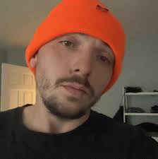 What makes someone a machinist?