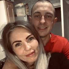 Gemma Kelly (@gemkellyxx)