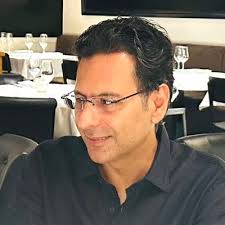 Alina Khalid (@alinz900)