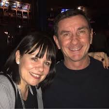 Julia Quinn Bridgerton Family Series 2 Collection Books Set (The Lady Most  Likely, The Lady Most Willing) : Julia Quinn: Amazon.es: Libros