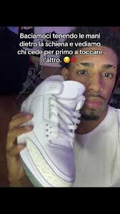 Jordan Nere Bianche E Viola