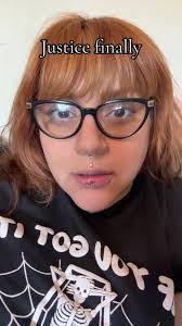 Bianca Thompson's Instagram, Twitter & Facebook