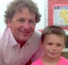 9-årig pojke mobbas för sin rosa tröja