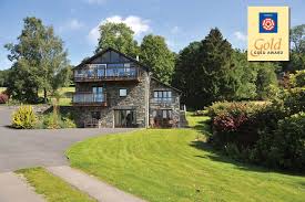 Lowtherwood Ambleside The Height Of Lake District Luxury With Breathtaking Views Over Lake W Lake District Cottages Luxury Cottage Holiday Cottages To Rent