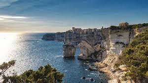 La corse du sud, pour une destination de rêve la corse du sud est une destination parfaite, surtout en rapport avec ses paysages de rêve. Colonie De Reve Escapade En Corse Juvigo