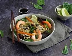 Ramen Aux Champignons Et Aux Crevettes Recette En 2020 Recette Ramen Cuisine Asiatique Et Ramen