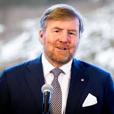 Willem-Alexander blikt terug op koningschap tijdens podcastserie