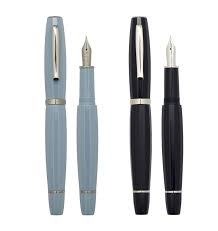 We Created Our First Scribo Fountain Pen To Tell What It Means For Us To Feel Try Experience Writing By Hand Scrittura A Mano Stile Di Scrittura Scrittura