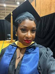 Queen Bianca🇸🇱 (@QueenBianca_)