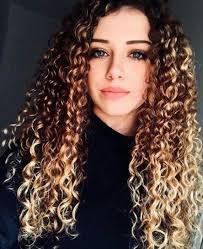 61 Trendy Ideas Hairstyles Long Thin Curls Curly Hair Styles Dyed Curly Hair Long Hair Styles