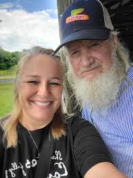 Hardin County community cats fundraiser event