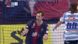 Uwe gensheimer begann in seiner jugend beim tv 1892 friedrichsfeld mit dem handball. Happy Uwe Gensheimer Gif By Paris Saint Germain Handball Find Share On Giphy