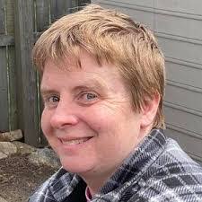 Brandy Pappas's Instagram, Twitter & Facebook