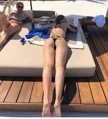 The big bounce movie still: Caroline Osamljen Shift Sara Foster Bikini James108campbell Com