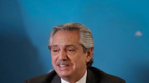 El presidente electo de argentina, alberto fernández, tras su victoria electoral. Alberto Fernandez Inicia Su Viaje Rumbo A Israel Acercando Naciones