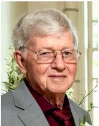 Betty Wilfong's Instagram, Twitter & Facebook