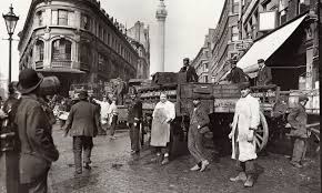 Some Reinvented Others Long Lost London S Markets 100 Years Ago In Pictures London Market Old London London History