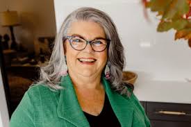 Two friends feared becoming another Australian homeless statistic. Instead  they got a mortgage together