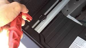 Bmw تحرير الهاند بريك يدوي في حال الطواريء Youtube