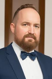 Dustin Decker's Instagram, Twitter & Facebook